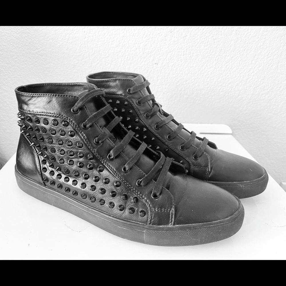 Steve Madden spiked shoes